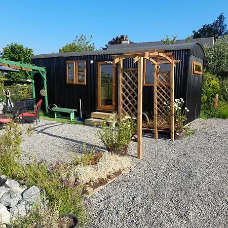 Holiday home Annaswood Glamping Cahir